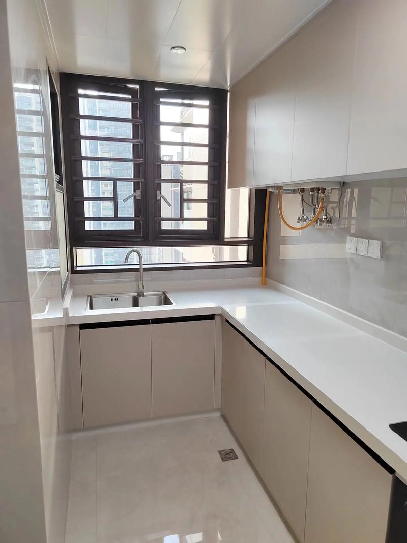 實(shí)景拍攝效果下的櫥柜藝術(shù) 功能與美學(xué)的完美融合